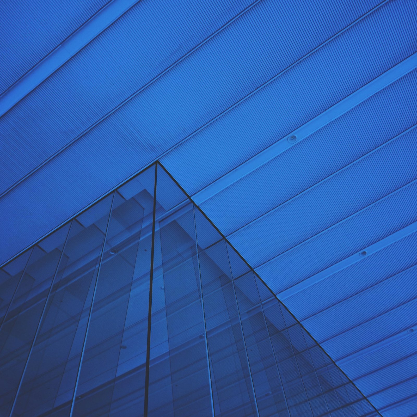 possessed-photography-lKMrywJU_2k-unsplash